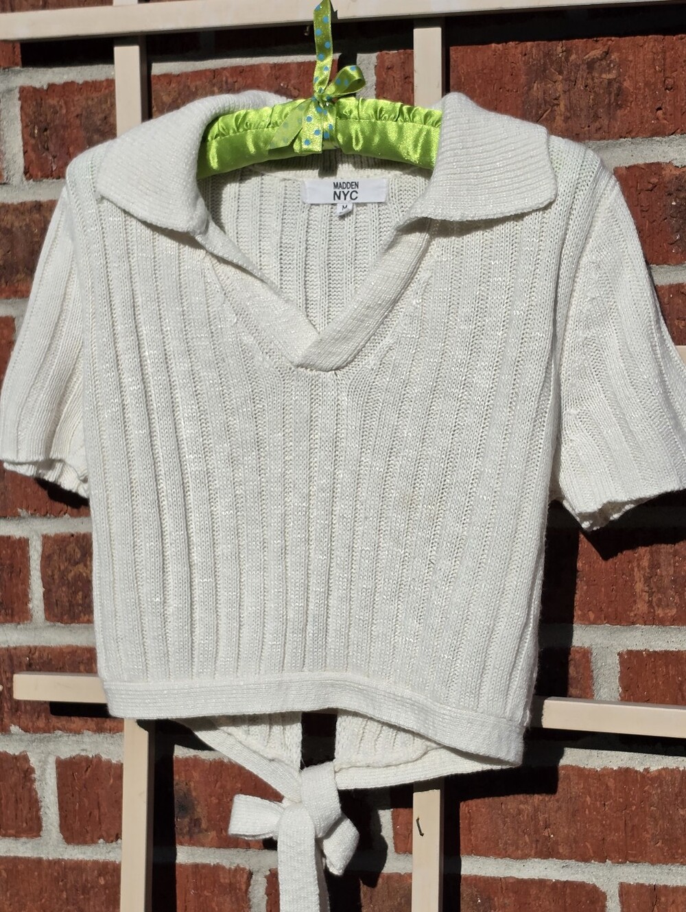 Madden NYC Crop-top / V-neck Sweater that ties in back NWT Medium